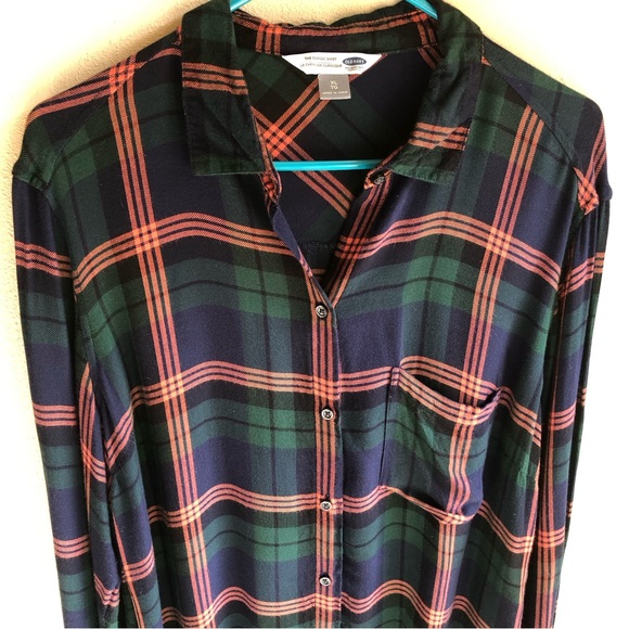 Old Navy Plaid Flannel "The Classic Shirt". Rayon/Viscose. Size XL - Picture 12 of 13